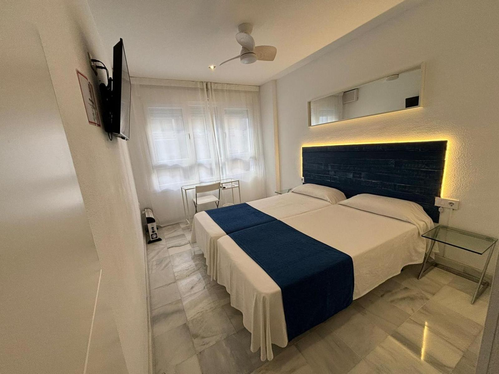 Hotel Hospederia Imar Kadyks Zewnętrze zdjęcie