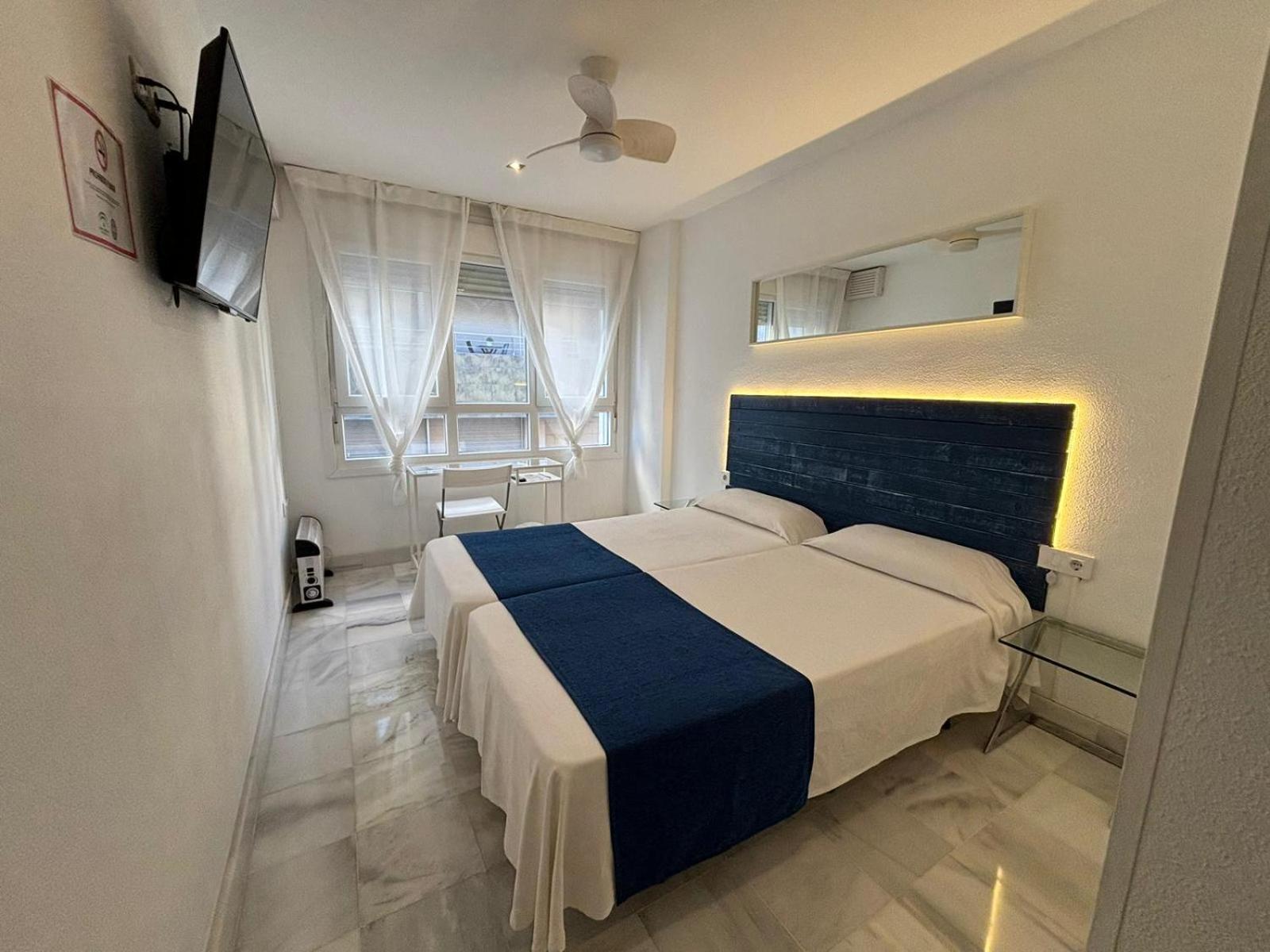 Hotel Hospederia Imar Kadyks Zewnętrze zdjęcie